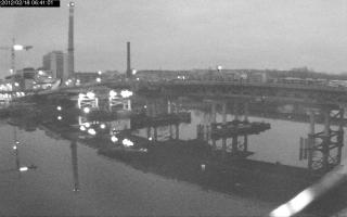 064101_753510970.jpg