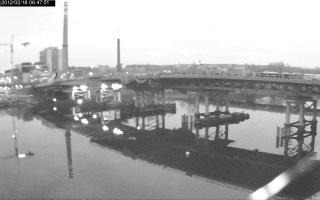 064701_300121277.jpg
