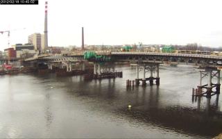 104502_013668024.jpg