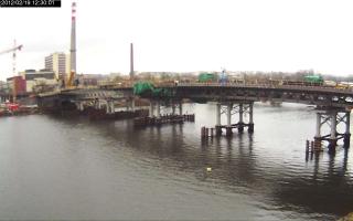 123001_348577512.jpg