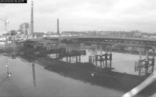 064201_208023060.jpg