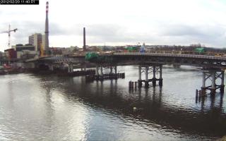 114001_352485574.jpg