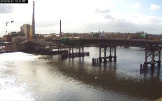 120401_384907869.jpg