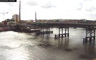 122401_943233316.jpg