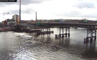 124401_572222875.jpg