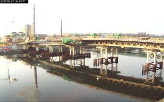 064601_704250749.jpg