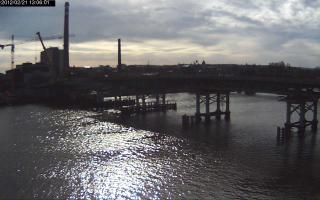 130601_406552964.jpg