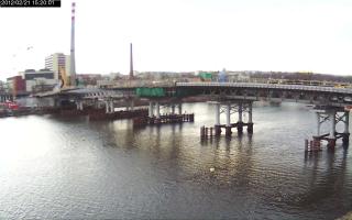 152001_915992106.jpg