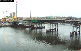 173701_441136056.jpg