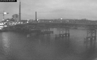 062801_704558393.jpg