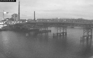 063001_958839292.jpg