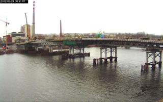 083101_703747655.jpg