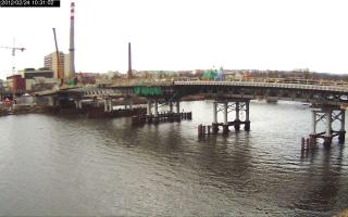 103102_011421669.jpg