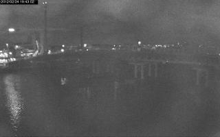 194302_000702301.jpg