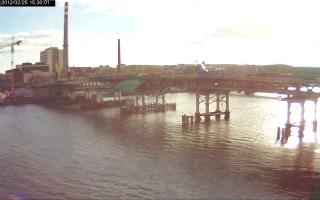 153001_899975041.jpg