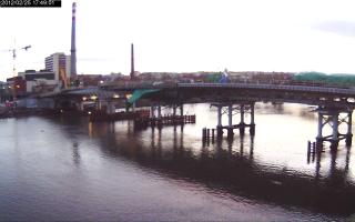 174901_352595450.jpg