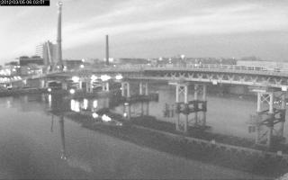 060301_857432560.jpg