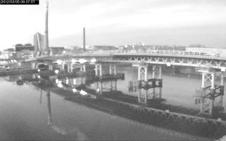 060701_936401201.jpg