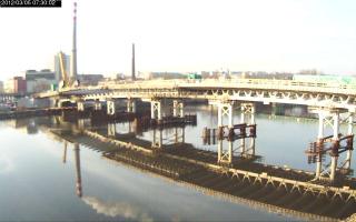 073002_467854257.jpg