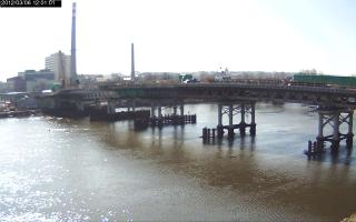 120101_664388338.jpg