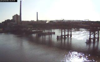 143701_427625104.jpg