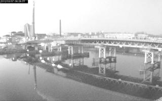 060601_477319751.jpg