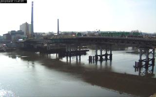 114701_844056392.jpg