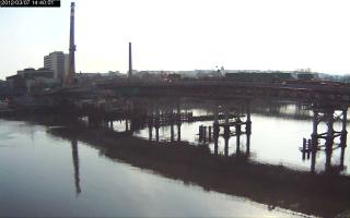 144001_600979259.jpg