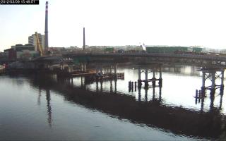 154801_984697878.jpg