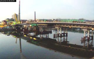060401_532120739.jpg