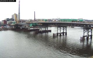 120101_729896917.jpg