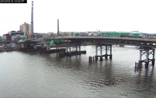 120401_658738242.jpg