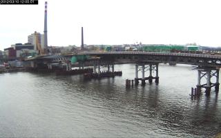120501_662944735.jpg