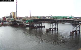 153401_738997767.jpg