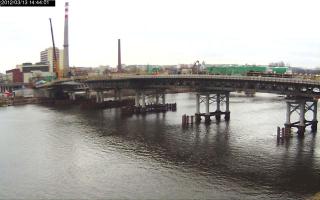 144401_819875690.jpg