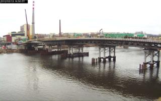145001_897697617.jpg