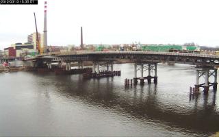 153501_432176290.jpg