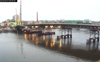 060901_880480310.jpg