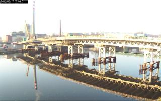 070401_746032869.jpg