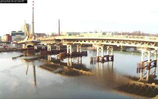 070401_280800494.jpg