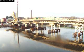 070501_953313490.jpg