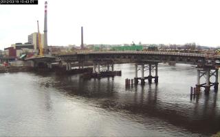 104301_577982377.jpg