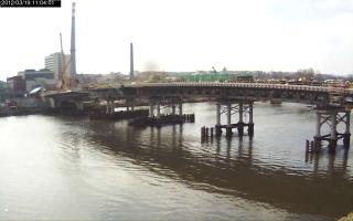 110401_993098303.jpg