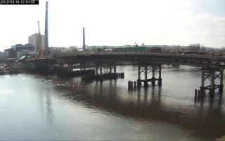 120002_776036499.jpg