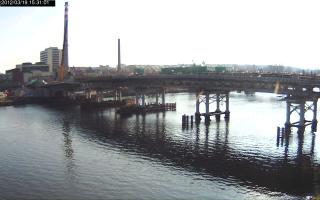 153101_643399160.jpg
