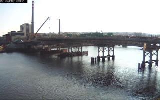 154001_686401193.jpg