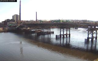 144001_968633096.jpg