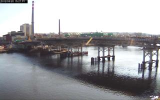 152701_989878304.jpg
