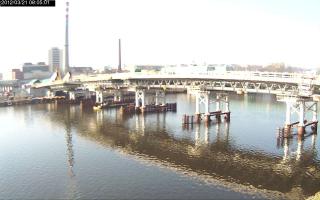 080501_144125887.jpg