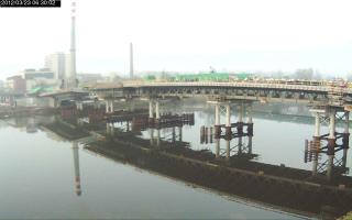 063002_683223140.jpg